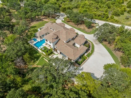 13-Mediterranean-Revival-520-C-Taylor-Rd-42-Custom-home-builder-in-Argyle-TX