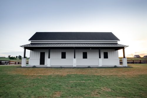 18-Farmhouse-Estate-101-Custom-home-builder-in-Argyle-TX