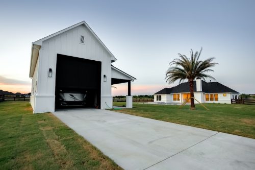 19-Farmhouse-Estate-103-Custom-home-builder-in-Argyle-TX