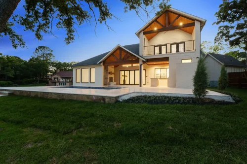 22-Lakeview-Lodge-Custom-home-builder-in-Argyle-TX-65