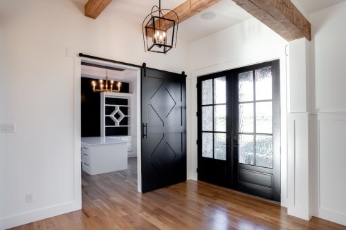 3-Farmhouse-Estate-10-Custom-home-builder-in-Argyle-TX