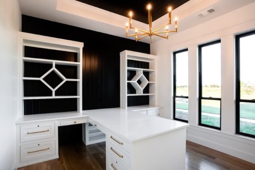 4-Farmhouse-Estate-12-Custom-home-builder-in-Argyle-TX