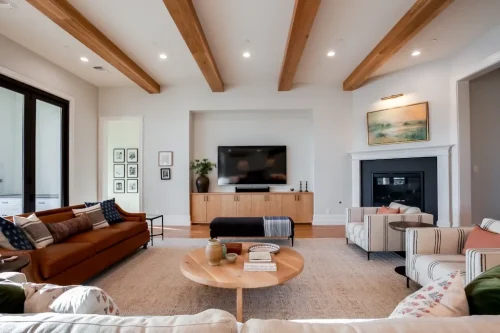 8-Modern-Farmhouse-1018-Gene-Perry-Ct-28-Custom-home-builder-in-Argyle-TX