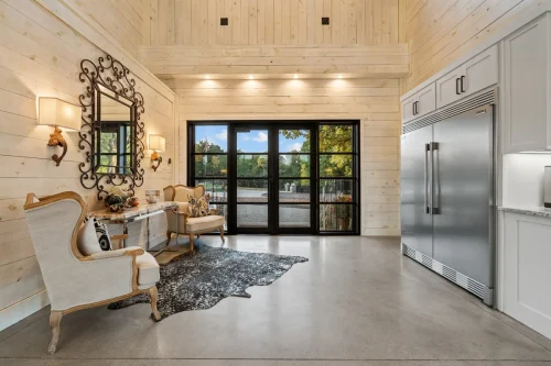 Blue-Moon-Barndo-10501-Fincher-Rd-Custom-home-builder-in-Argyle-TX-3