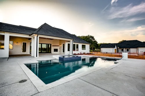 Hat-Creek-Classic-Custom-home-builder-in-Argyle-TX-37