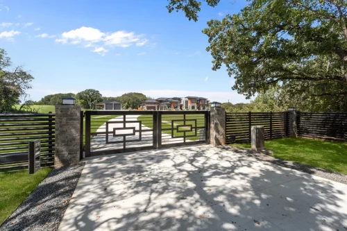 Modern-Prairie-850-Gibbons-Rd-2-Custom-Home-Builder-Flower-Mound-TX