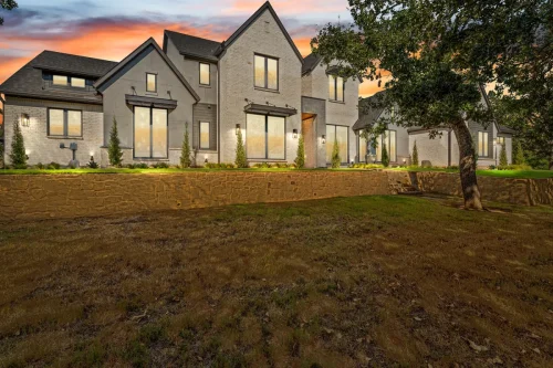 Old-Alton-Estate-1300-Old-Alton-Rd-Custom-home-builder-in-Argyle-TX-1